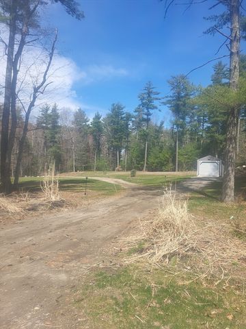 965 Temple St, Duxbury, MA 02332