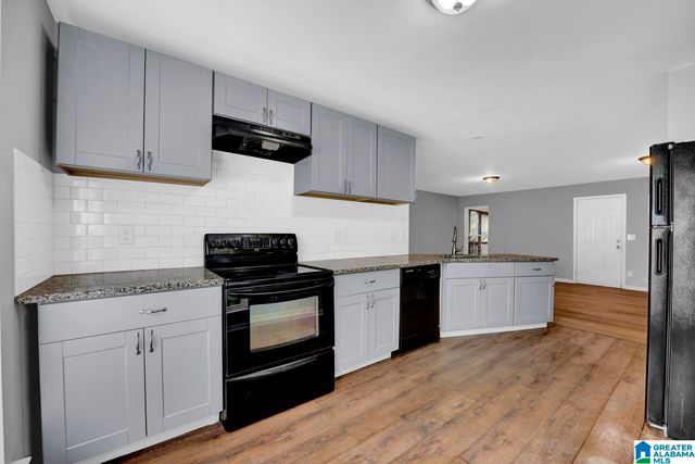 222 POLLY REED ROAD, Center Point, AL 35215