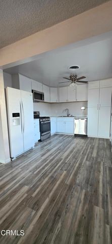 423 Helen Way, Bakersfield, CA 93307
