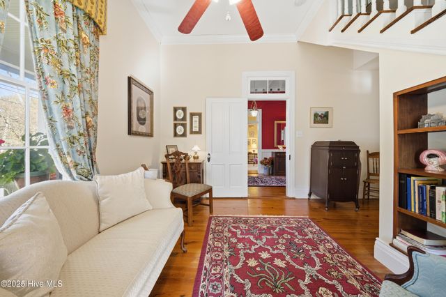 103 S Moseley Street, Edenton, NC 27932