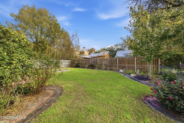 103 S Moseley Street, Edenton, NC 27932