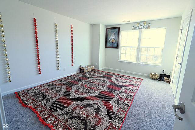 733 Keepsake Run, Greenwood, IN 46143