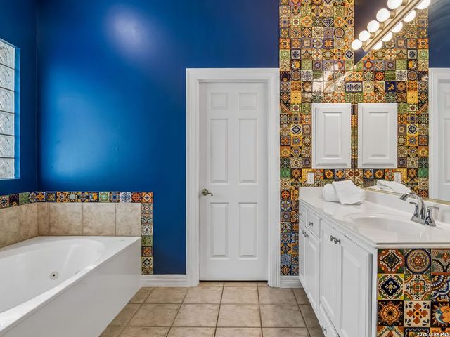24815 Birdie Ridge, San Antonio, TX 78260