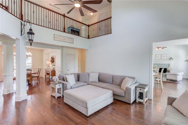 1005 Silver Thorne Drive, Loganville, GA 30052