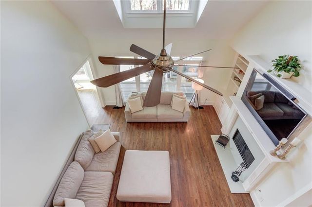 1005 Silver Thorne Drive, Loganville, GA 30052