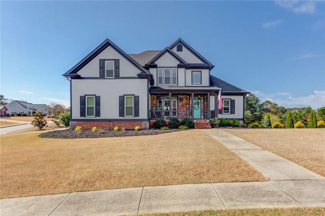 1005 Silver Thorne Drive, Loganville, GA 30052