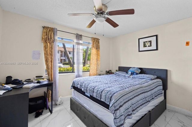 232 NW 60th Ave 232, Margate, FL 33063