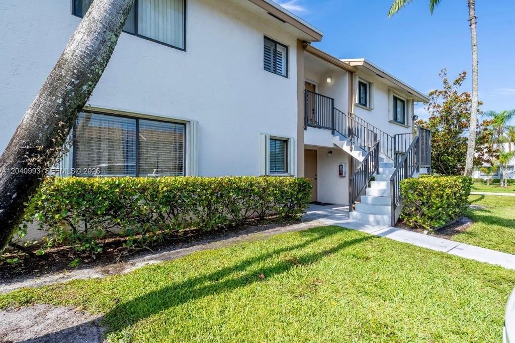 232 NW 60th Ave 232, Margate, FL 33063