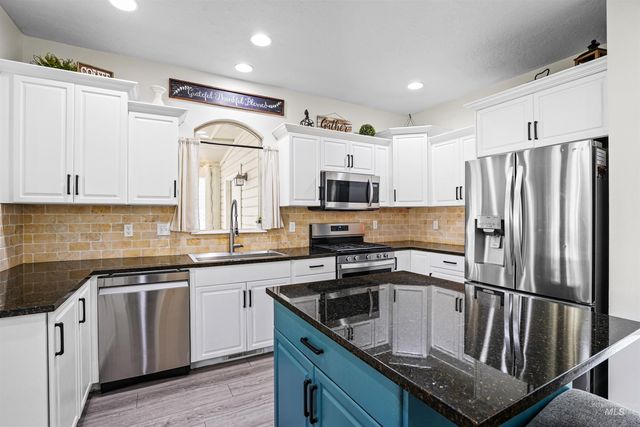 2452 W Astonte Dr, Meridian, ID 83646