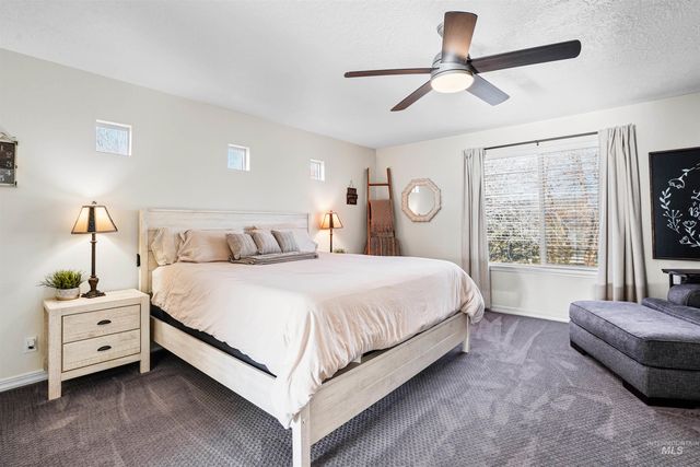 2452 W Astonte Dr, Meridian, ID 83646