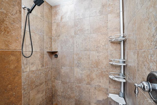 2452 W Astonte Dr, Meridian, ID 83646