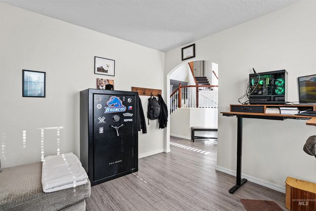 2452 W Astonte Dr, Meridian, ID 83646