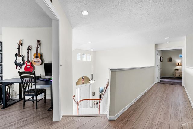 2452 W Astonte Dr, Meridian, ID 83646