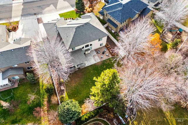 2452 W Astonte Dr, Meridian, ID 83646