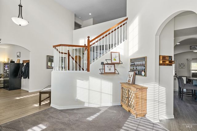 2452 W Astonte Dr, Meridian, ID 83646