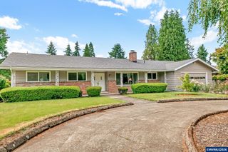 1922 Springhill Dr NW, Albany, OR 97321