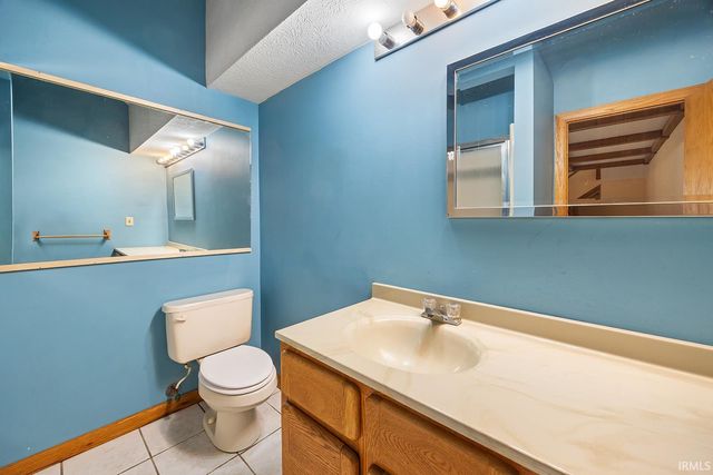 2075 N 925 W., Delphi, IN 46923