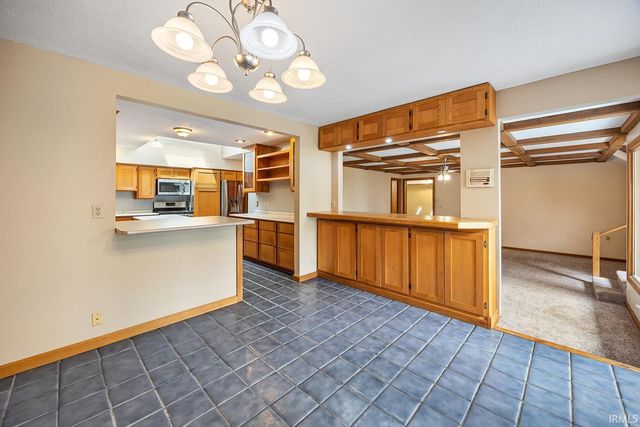 2075 N 925 W., Delphi, IN 46923