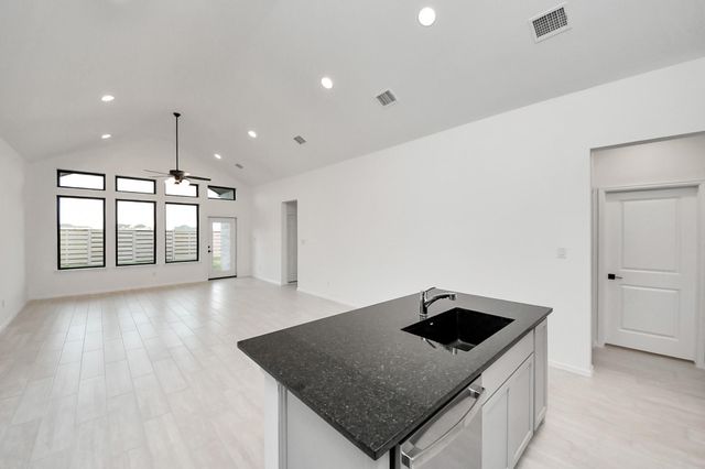 10706 Ursa Street, Richmond, TX 77469