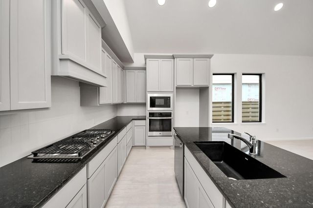 10706 Ursa Street, Richmond, TX 77469