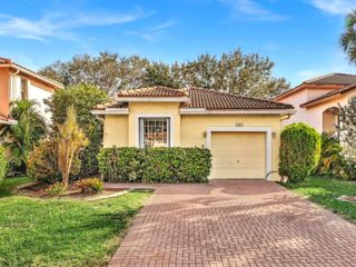 6264 NW 38th Drive, Coral Springs, FL 33067