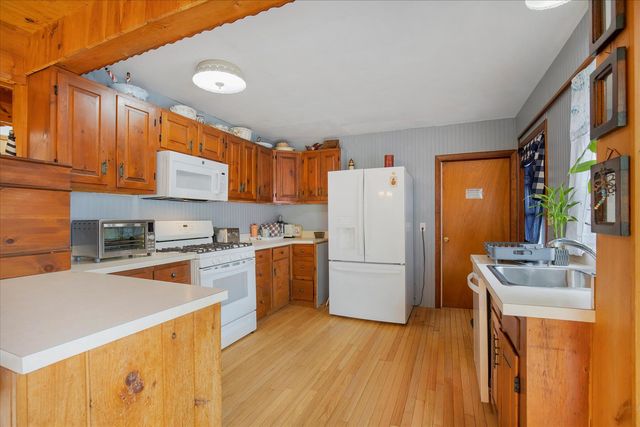 390 Brackett Road, Eastham, MA 02642