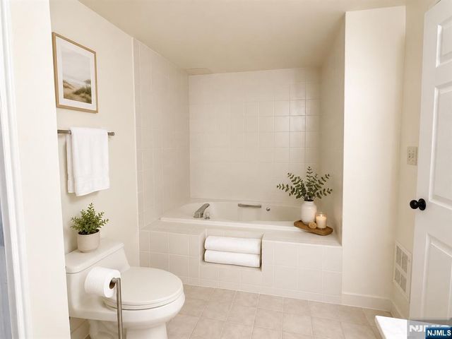 800 Palisade Avenue 704, Fort Lee, NJ 07024