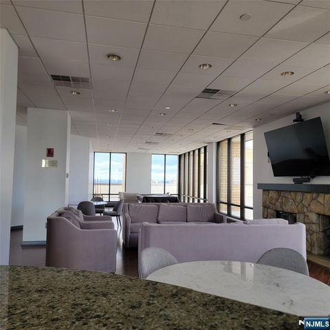 800 Palisade Avenue 704, Fort Lee, NJ 07024