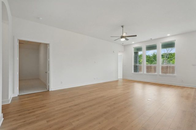 12242 Valencia Boulevard, Mont Belvieu, TX 77523