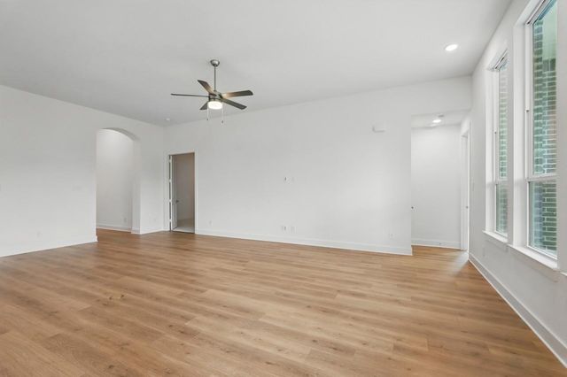 12242 Valencia Boulevard, Mont Belvieu, TX 77523