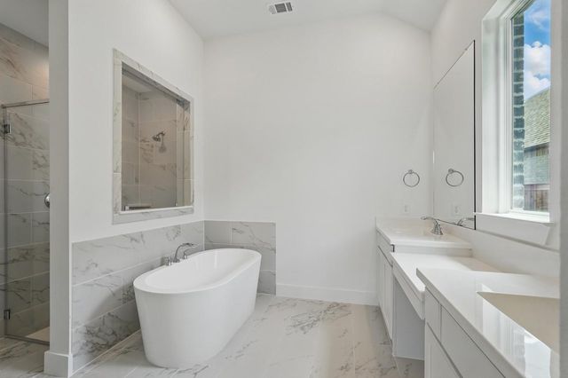 12242 Valencia Boulevard, Mont Belvieu, TX 77523