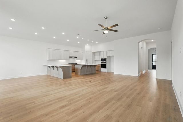 12242 Valencia Boulevard, Mont Belvieu, TX 77523