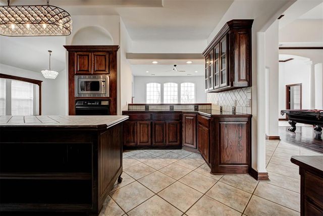 12700 Whitefield Circle, Oklahoma City, OK 73142