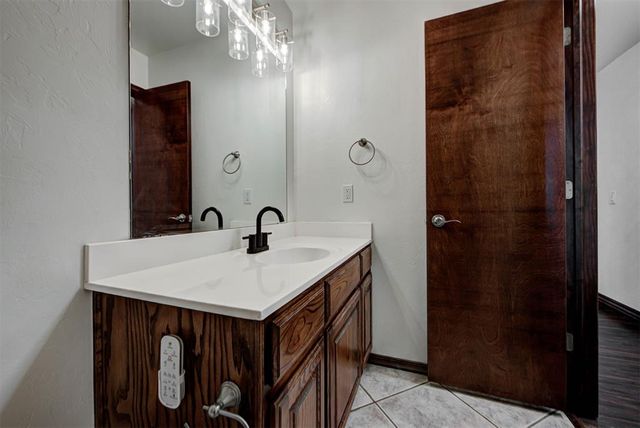 12700 Whitefield Circle, Oklahoma City, OK 73142