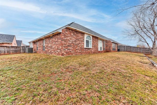 12700 Whitefield Circle, Oklahoma City, OK 73142