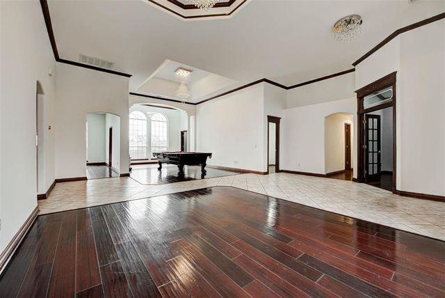 12700 Whitefield Circle, Oklahoma City, OK 73142