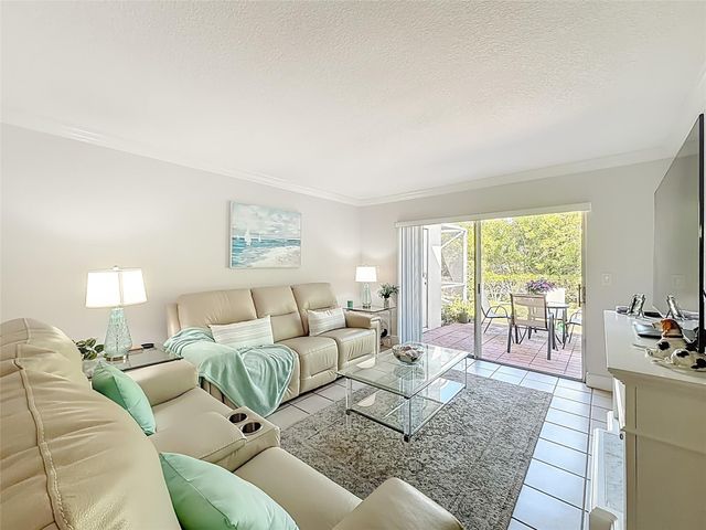 8891 Bella Vista Drive 291, Boca Raton, FL 33433