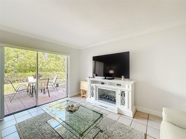 8891 Bella Vista Drive 291, Boca Raton, FL 33433