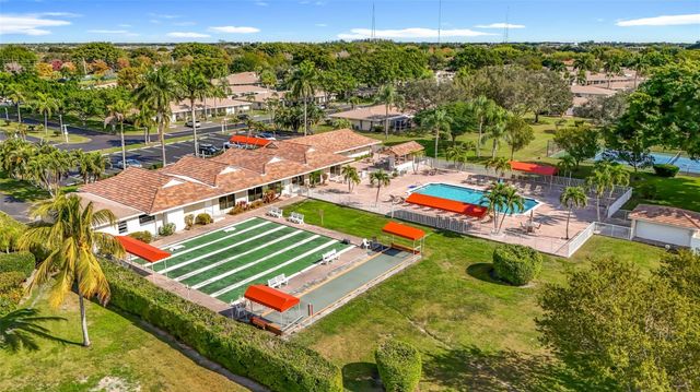 8891 Bella Vista Drive 291, Boca Raton, FL 33433