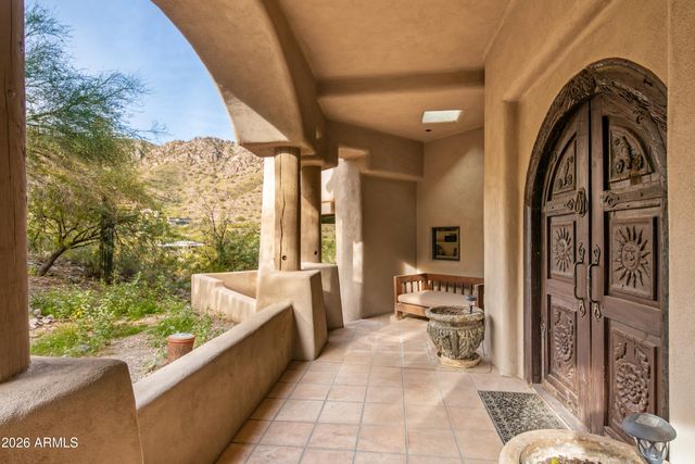 4616 E WHITE Drive, Paradise Valley, AZ 85253