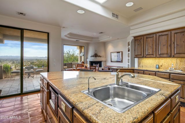 4616 E WHITE Drive, Paradise Valley, AZ 85253