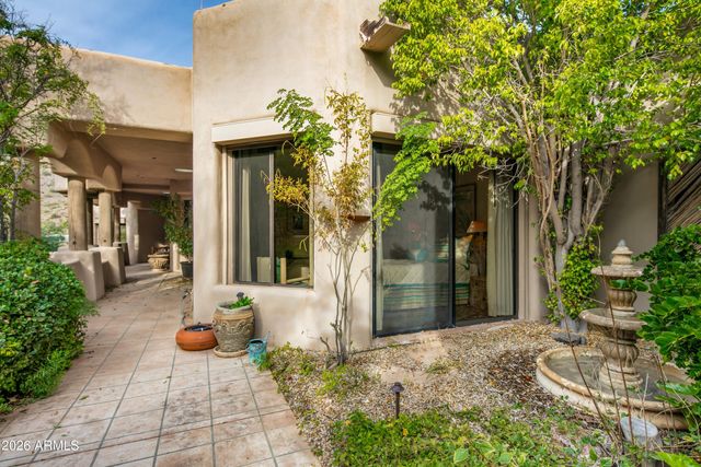 4616 E WHITE Drive, Paradise Valley, AZ 85253