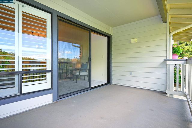 1404 Stanley Dollar Dr 3B, Walnut Creek, CA 94595