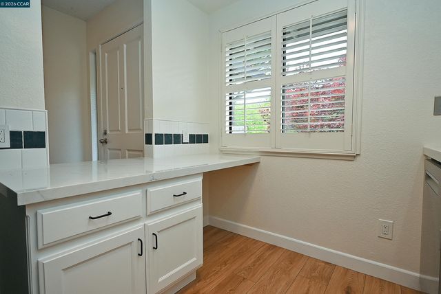 1404 Stanley Dollar Dr 3B, Walnut Creek, CA 94595