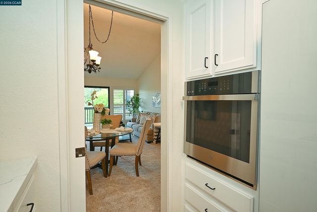 1404 Stanley Dollar Dr 3B, Walnut Creek, CA 94595