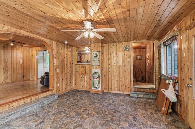 2437 Amelith Road, Bay City, MI 48706