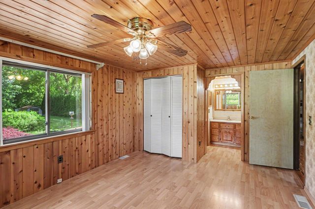 2437 Amelith Road, Bay City, MI 48706
