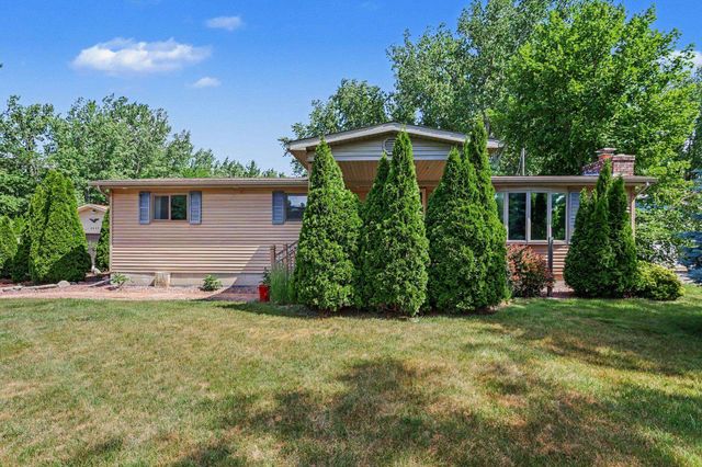 2437 Amelith Road, Bay City, MI 48706