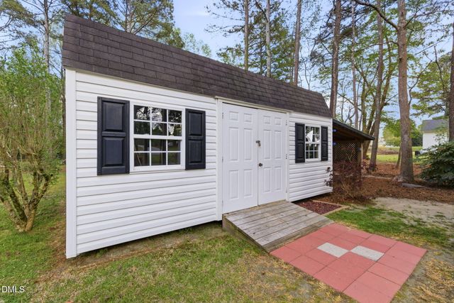 104 Trey Drive, Benson, NC 27504