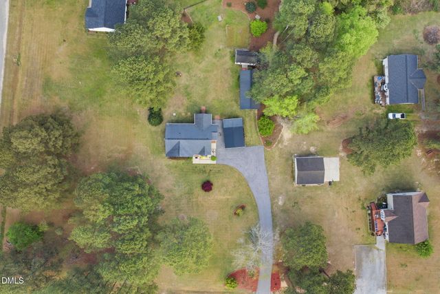 104 Trey Drive, Benson, NC 27504